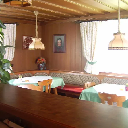 Gosaukammblick Bed and Breakfast