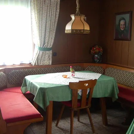 Gosaukammblick Panzió 3*