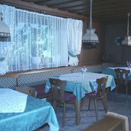 Gosaukammblick Bed & Breakfast *